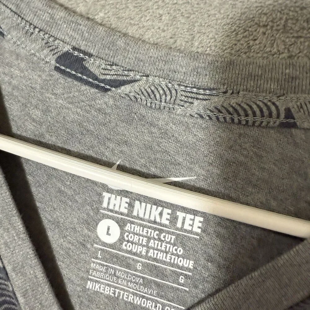 NWT NIKE Shirt L Gray Red White MOVING MOUNTAINS Graphic Spellout Tee Swoosh